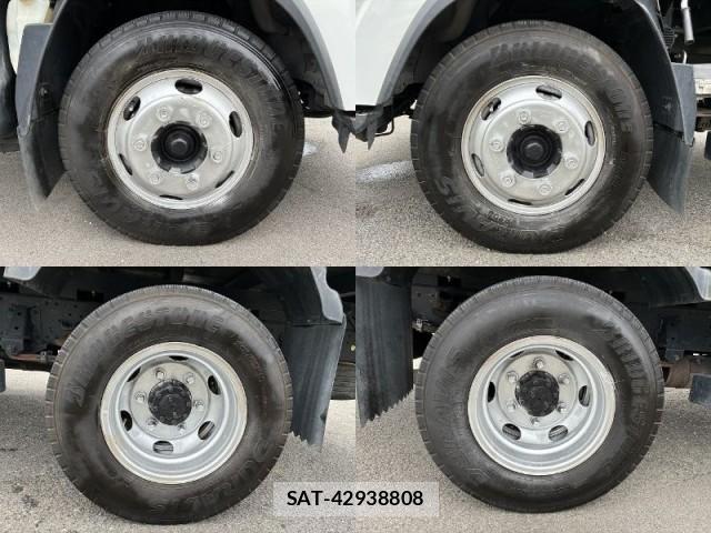 Mazda TITAN 2007-05 8010829-18