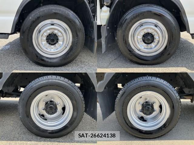 Mazda TITAN 2020-09 8010831-15
