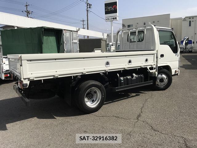 Mazda TITAN 2017-07 8011048-10