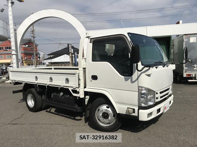 Mazda TITAN 2017-07 8011048-2