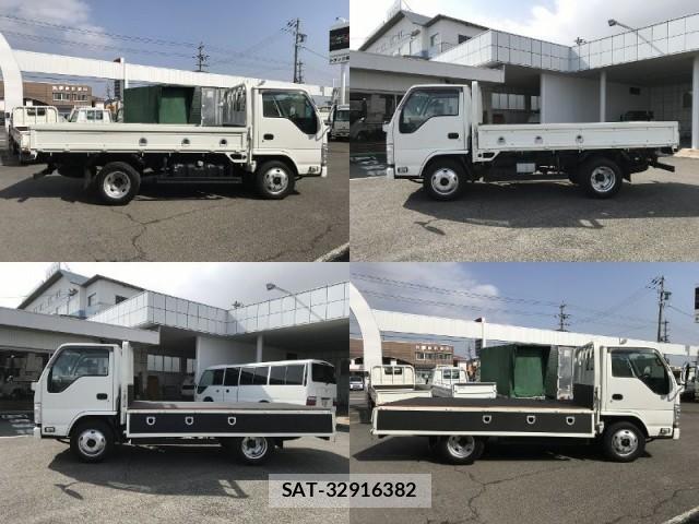 Mazda TITAN 2017-07 8011048-3