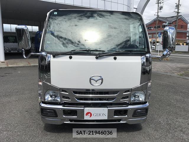 Mazda TITAN 2015-03 8011056-1