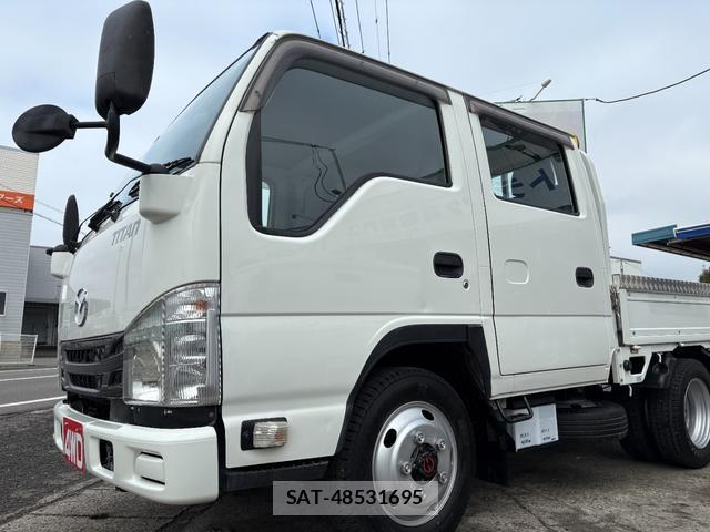 Mazda TITAN 2015-09 8011219-17