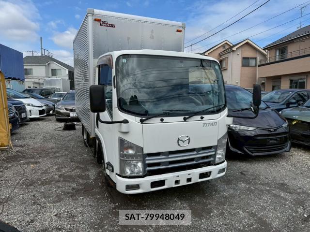 Mazda TITAN 2013-03 8011497-0