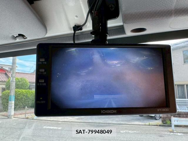 Mazda TITAN 2013-03 8011497-10