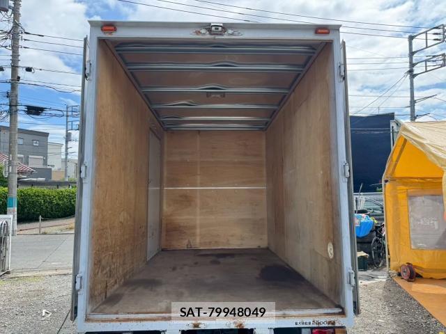 Mazda TITAN 2013-03 8011497-11