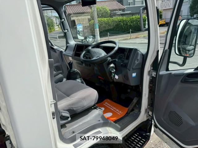Mazda TITAN 2013-03 8011497-4