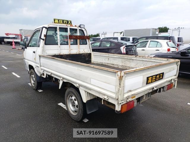 Toyota TOWNACE TRUCK 2006-06 8005683-4