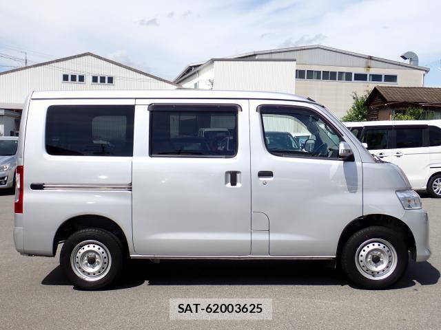 Toyota TOWNACE VAN 2021-06 8004011-3