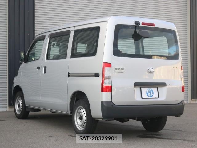 Toyota TOWNACE VAN 2022-01 8004036-14