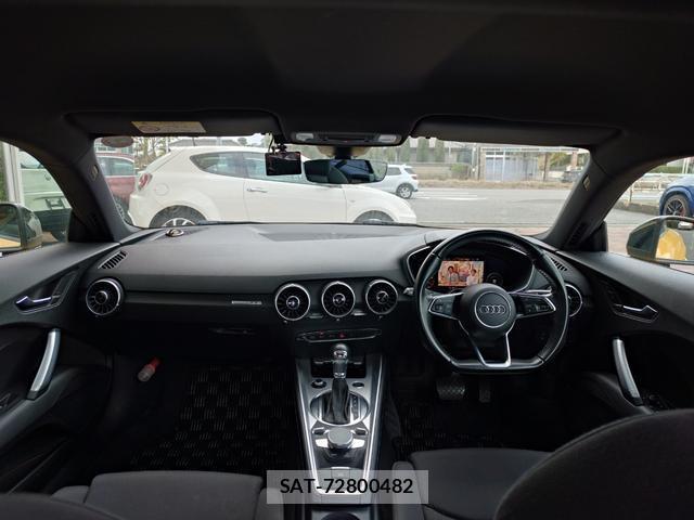 Audi TT 2017-03 8003044-5