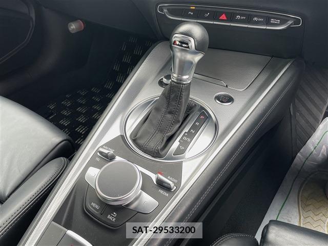 Audi TT 2016-10 8004684-14