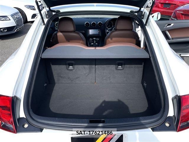 Audi TT 2012-12 8004693-18