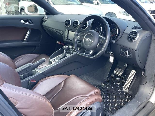 Audi TT 2012-12 8004693-2