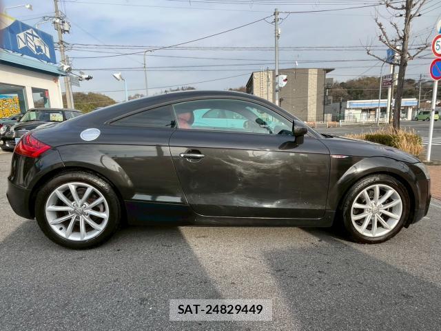 Audi TT 2011-12 8005959-4