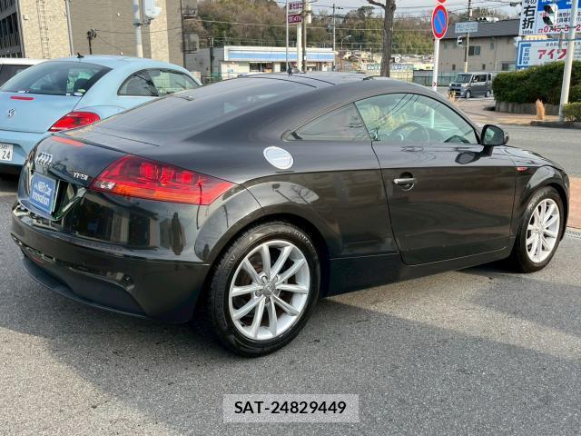 Audi TT 2011-12 8005959-5