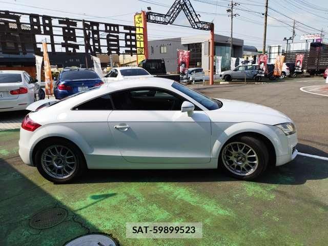 Audi TT 2014-09 8006398-4