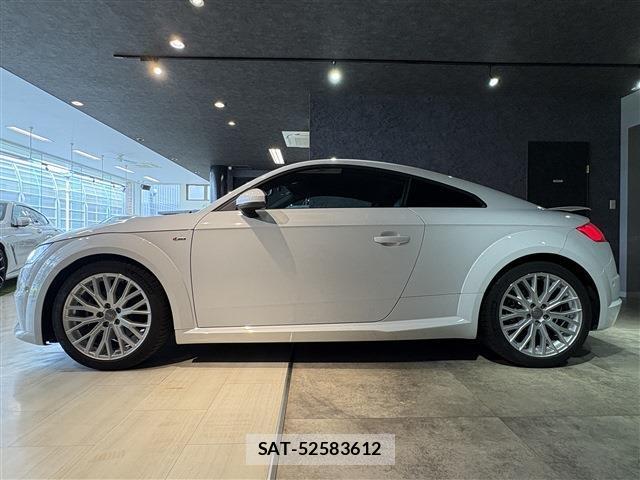 Audi TT 2017-12 8006446-5