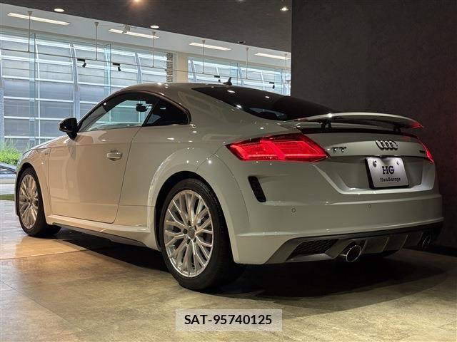 Audi TT 2019-08 8006451-4