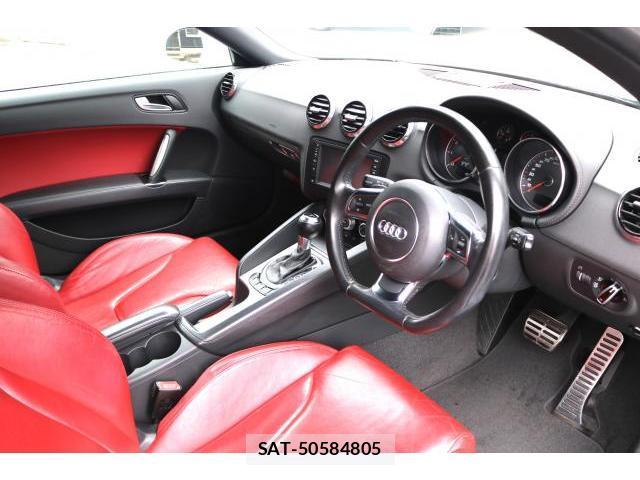 Audi TT 2012-02 8007273-2