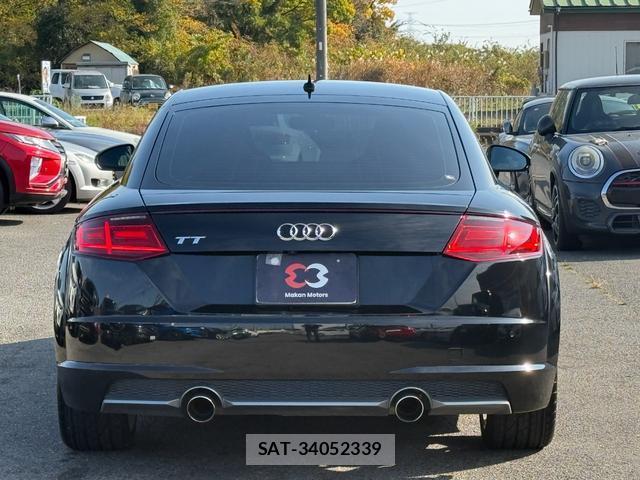 Audi TT 2016-09 8008430-10
