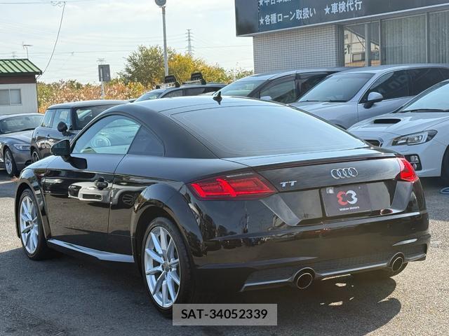 Audi TT 2016-09 8008430-9