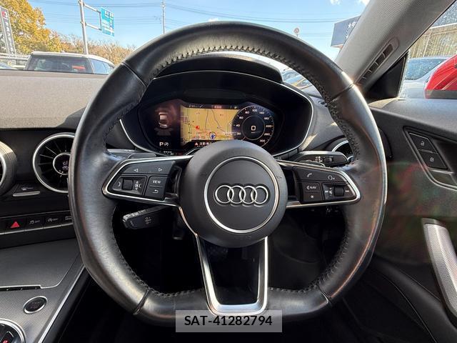 Audi TT 2015-12 8008431-18