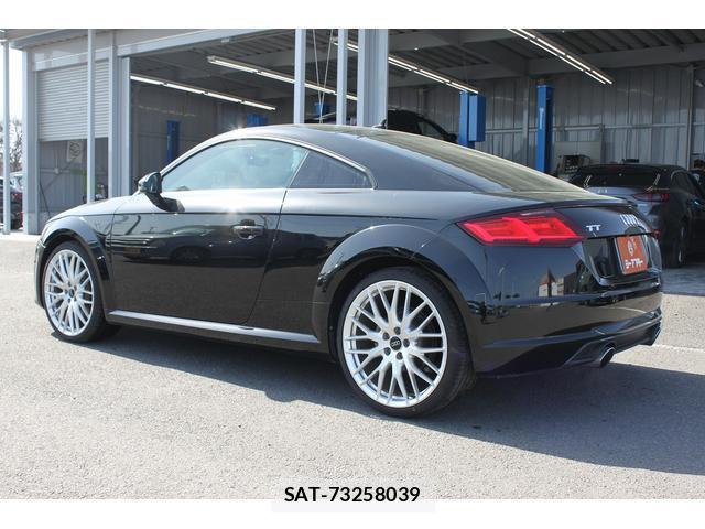 Audi TT 2017-05 8008607-1