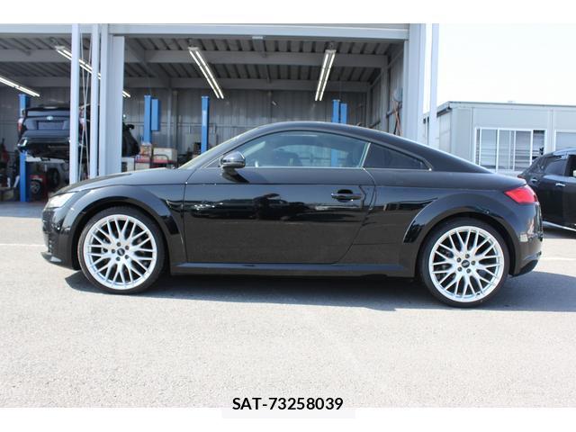 Audi TT 2017-05 8008607-12