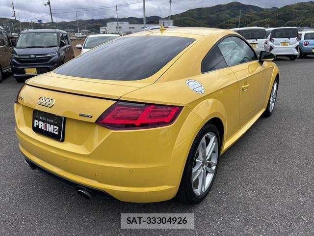 Audi TT 2017-04 8009384-9
