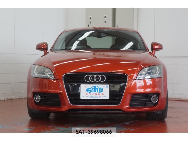Audi TT 2012-06 8009810-1