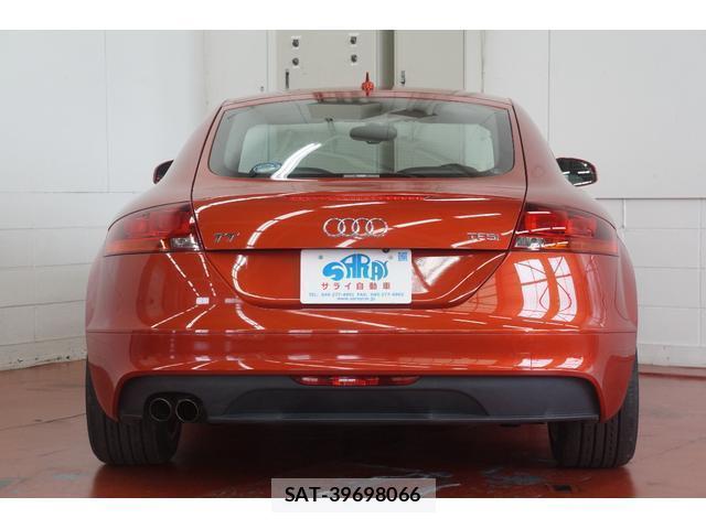 Audi TT 2012-06 8009810-10