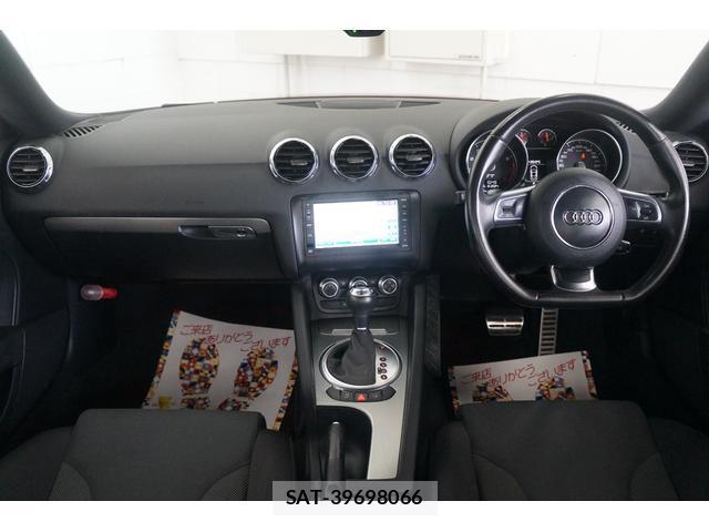 Audi TT 2012-06 8009810-13