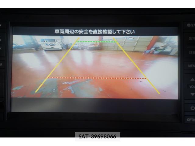 Audi TT 2012-06 8009810-17