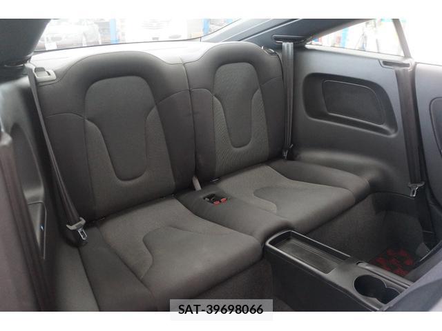 Audi TT 2012-06 8009810-7