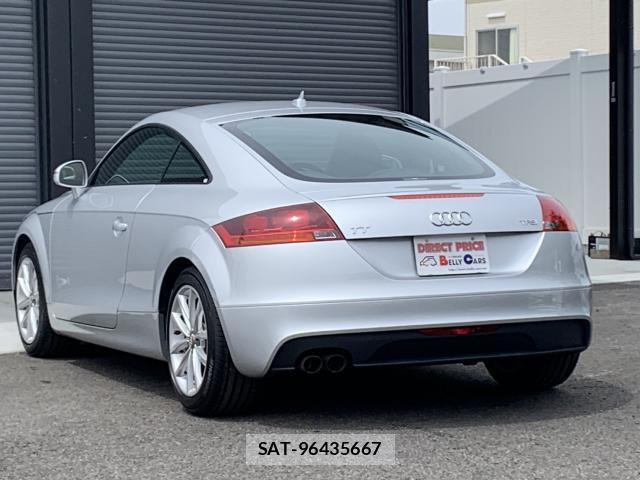 Audi TT 2013-06 8010335-14