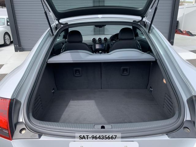 Audi TT 2013-06 8010335-18