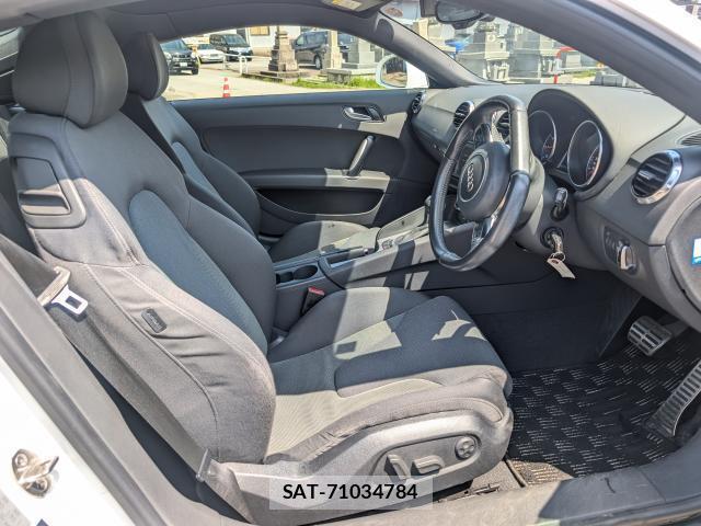 Audi TT 2012-11 8011521-5