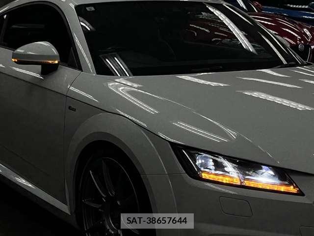 Audi TT 2015-09 8012631-13