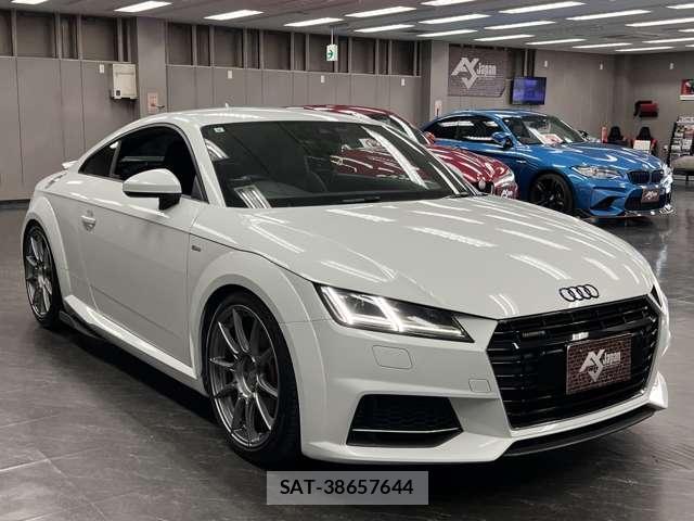 Audi TT 2015-09 8012631-17