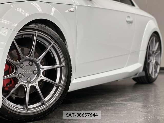 Audi TT 2015-09 8012631-9