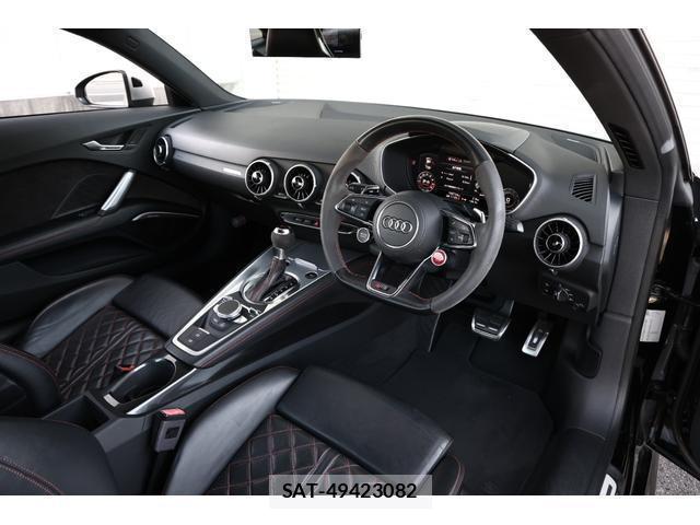 Audi TT 2017-05 8011435-2