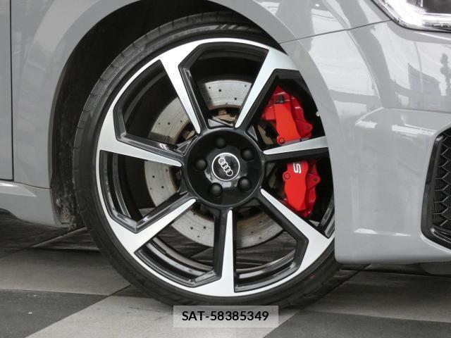 Audi TT 2022-01 8011884-12