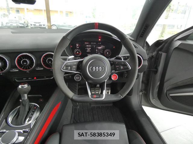 Audi TT 2022-01 8011884-6
