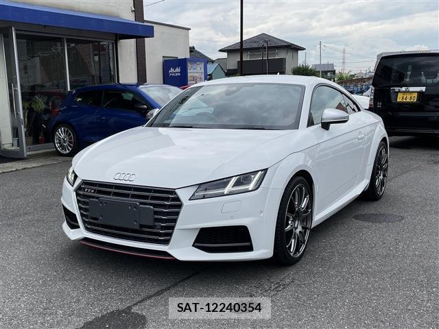 Audi TTS 2015-09 8004694-12