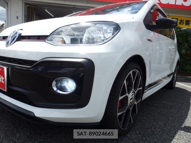 VolksWagen UP! 2019-04 8004333-11