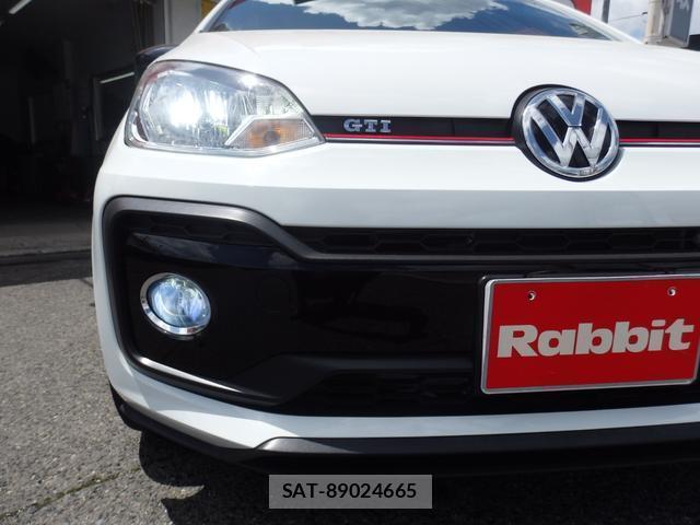 VolksWagen UP! 2019-04 8004333-8