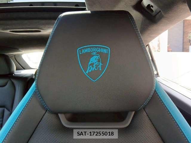 Lamborghini URUS 2025-12 8003600-10