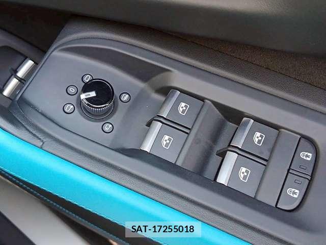 Lamborghini URUS 2025-12 8003600-17