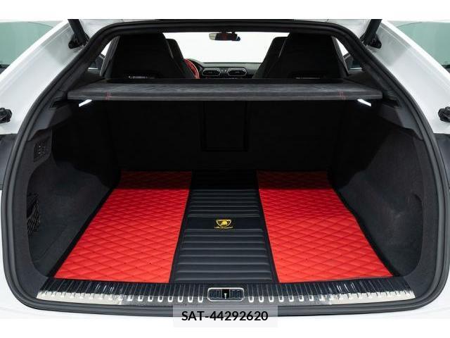 Lamborghini URUS 2019-03 8004773-18
